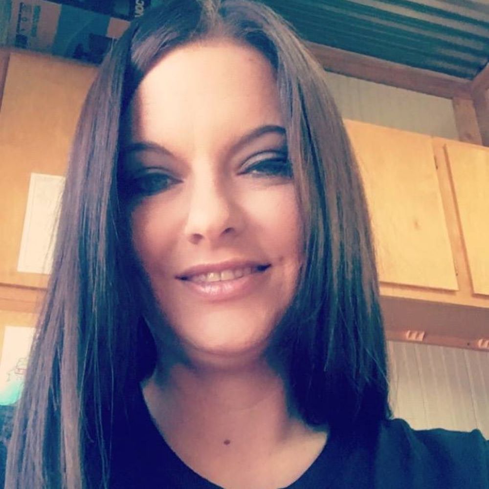 Meet your Posher, Talana